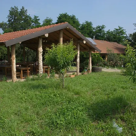 ファームステイ Cascina Degli Ulivi ノーヴィ・リーグレ