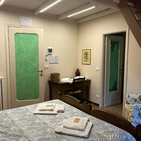 Κατάλυμα σε φάρμα Cascina Degli Ulivi *