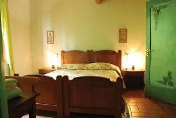Cascina Degli Ulivi Gospodarstwo agroturystyczne *
